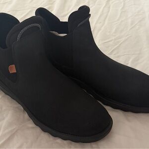 Hey Dude Men's Black Suede Slip On Boots